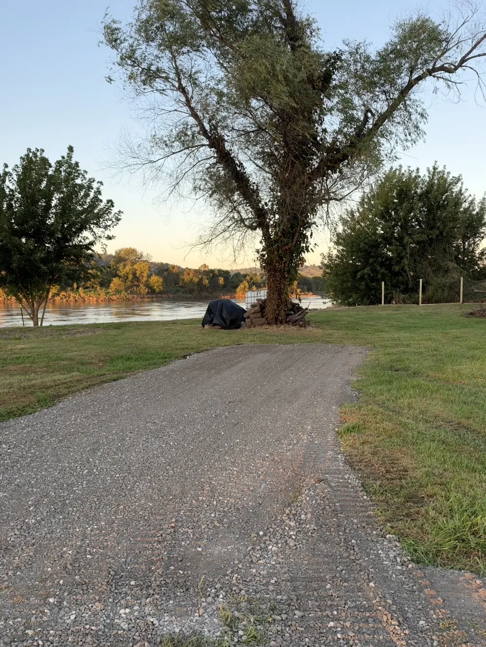 Riverside gravel drive
